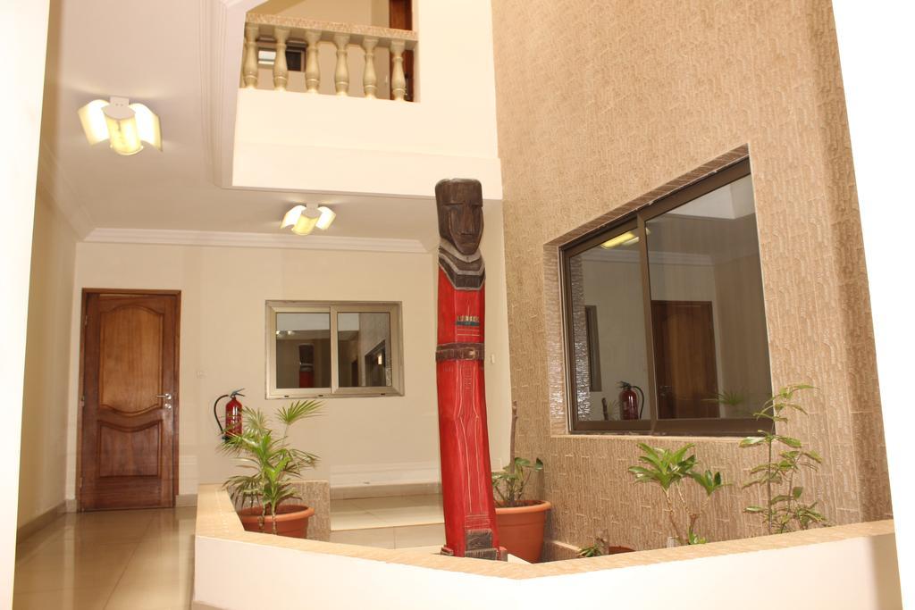 Hotel Residence Flamani Lomé Exterior foto