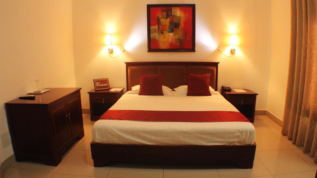 Hotel Residence Flamani Lomé Exterior foto